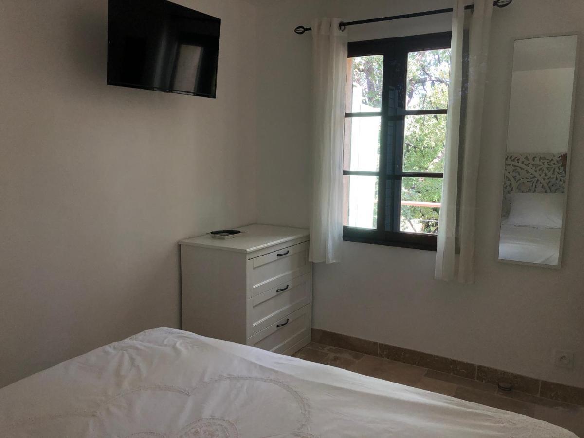 Les Mazets De La Cascade Apartment Salernes Exterior photo